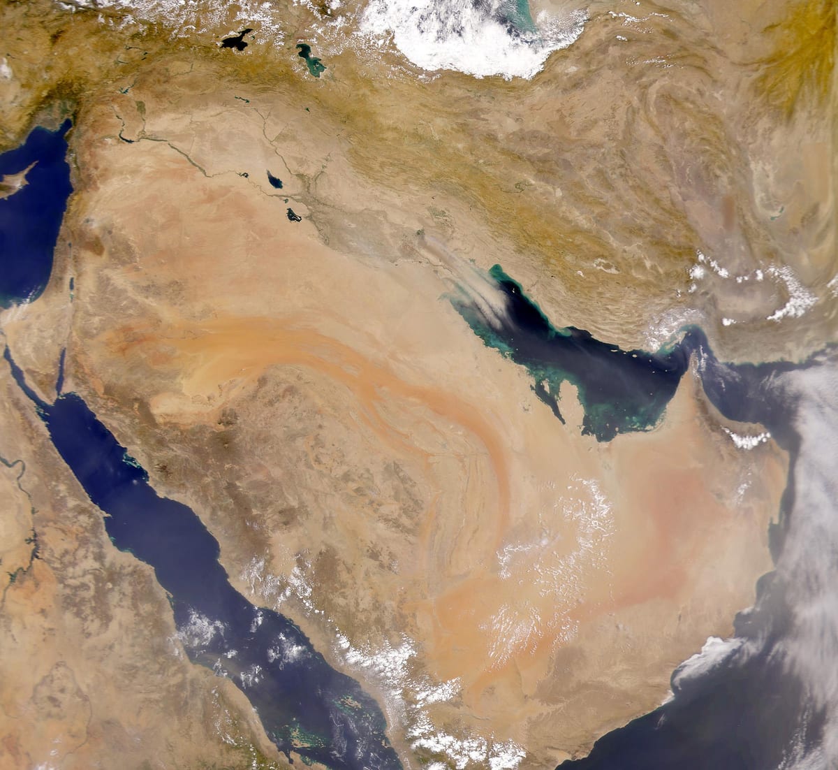 Suudi Arabistan uydu haritası